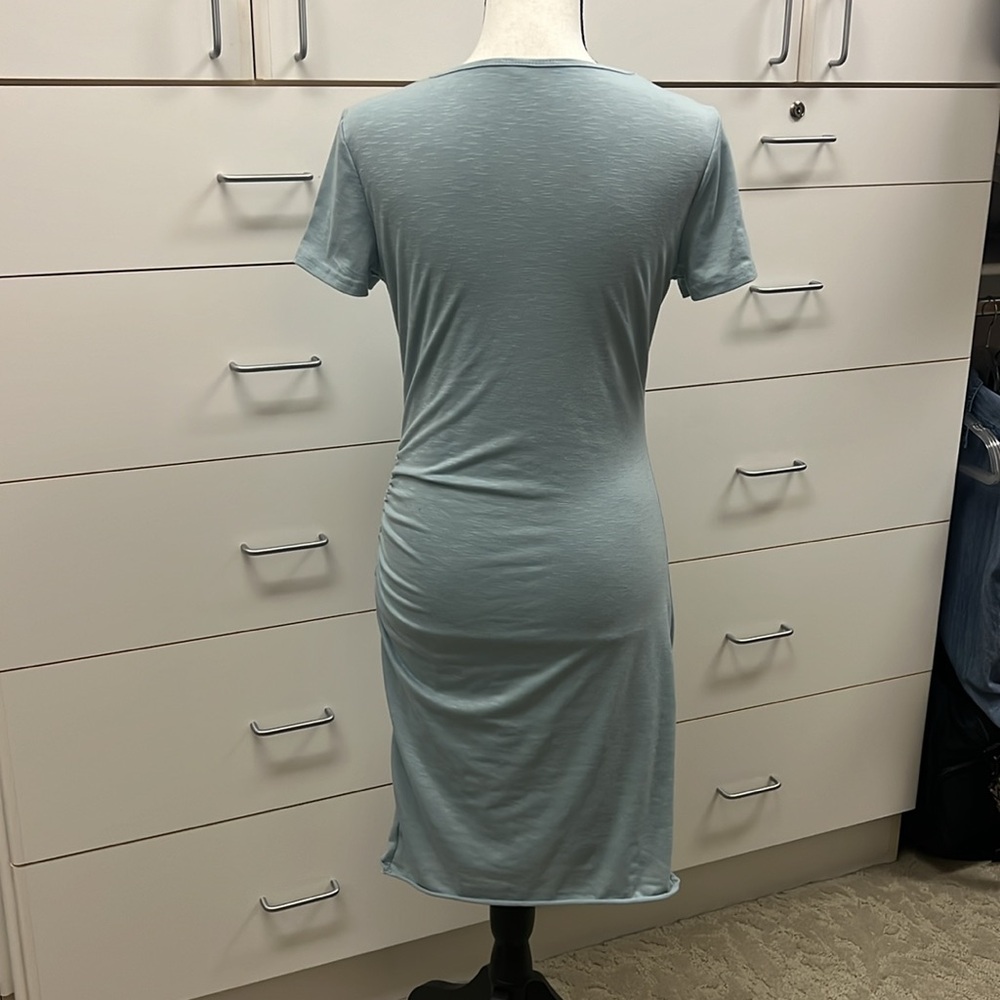 Dress - Picture 5 of 9